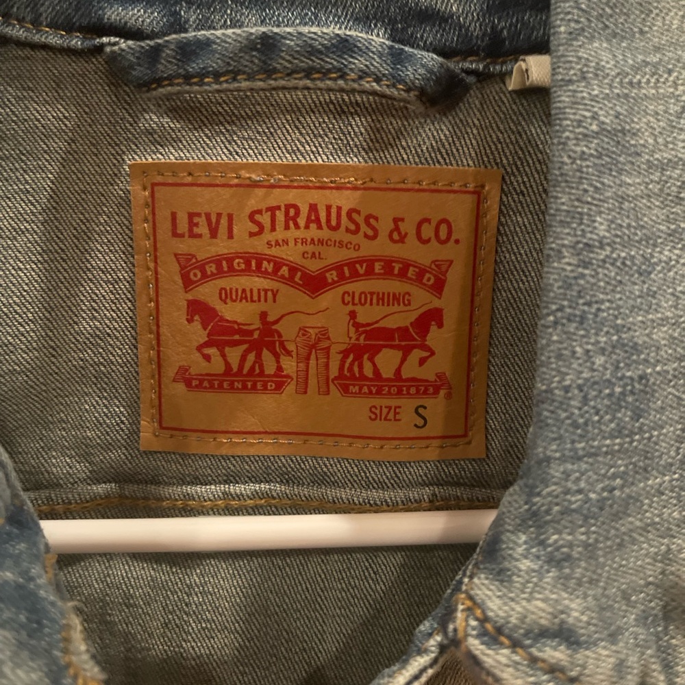 Levi’s Original Denim Trucker Jacket Women's Small Medium Light Wash Stretch